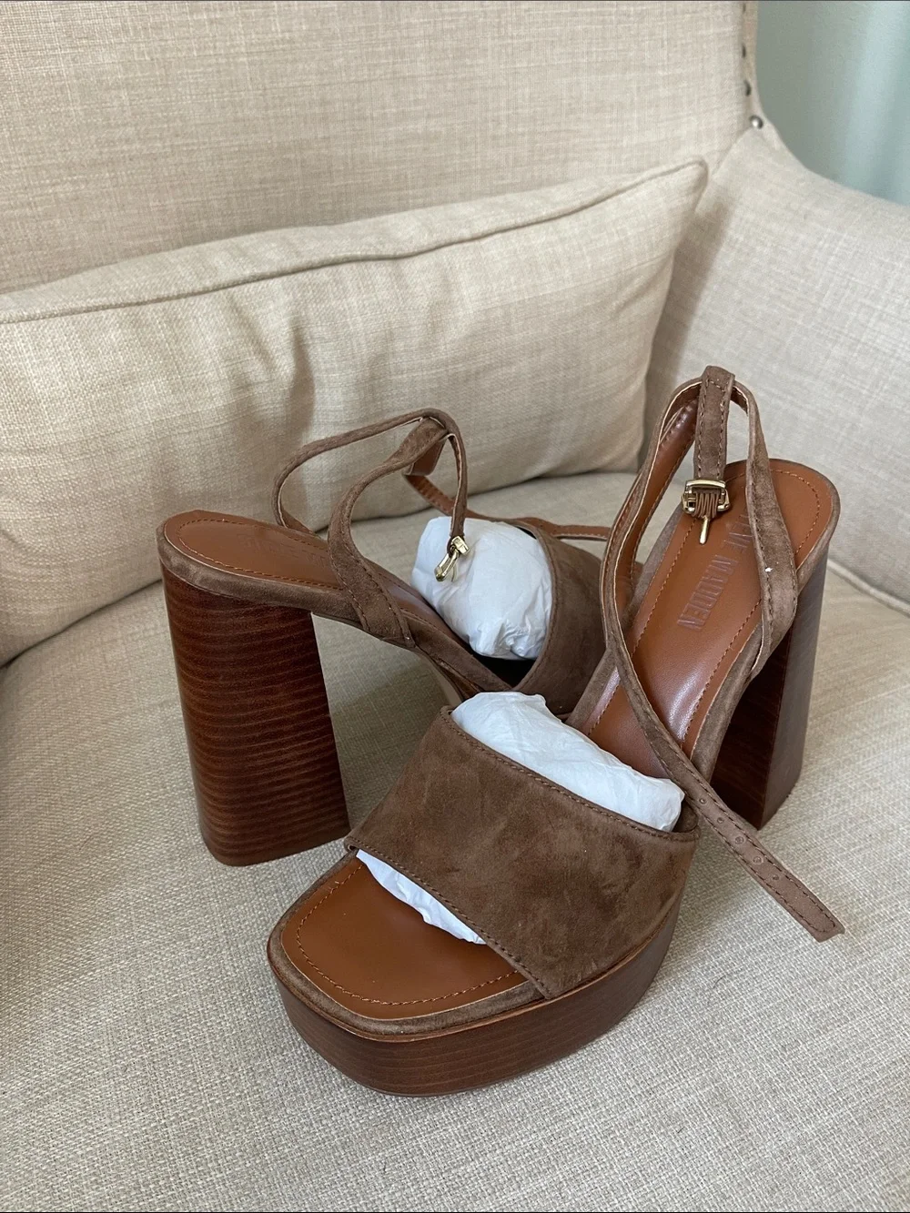 Steve Madden Chestnut Suede Platform Heel